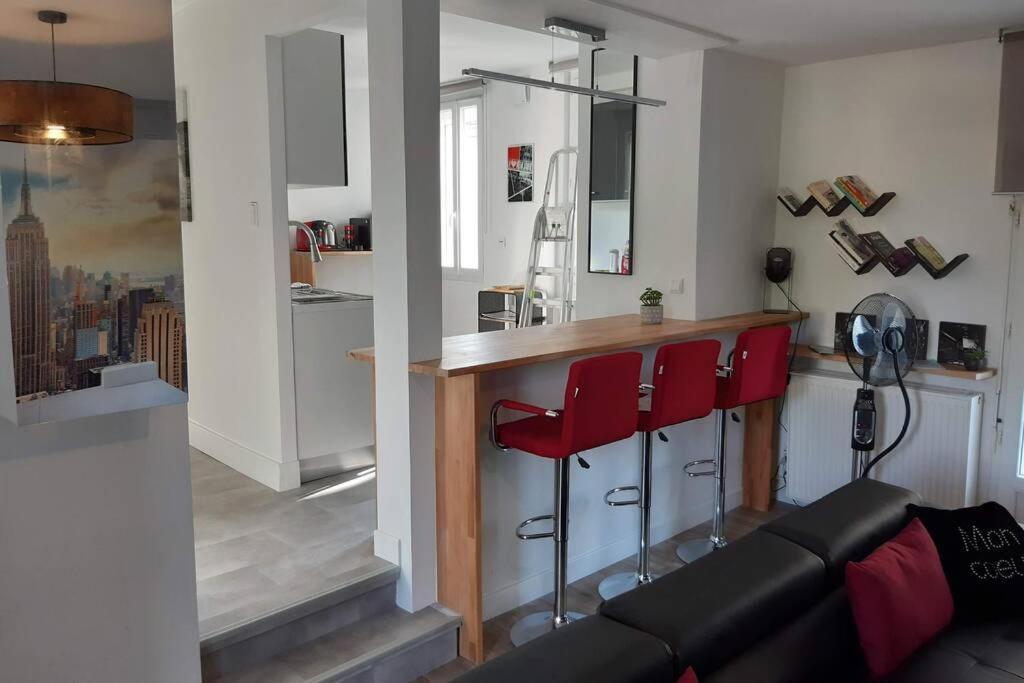 Superbe Le New-york View En Centre - Parking Gratuit Appartement La Roche-Chalais